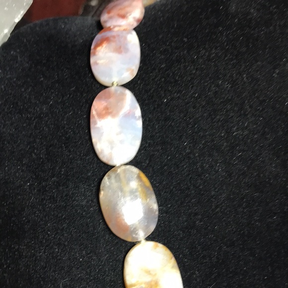 Agate Translucent Stone 20” Necklace EVC Aged Silver Tone Flower Toggle Clasp - Picture 4 of 12